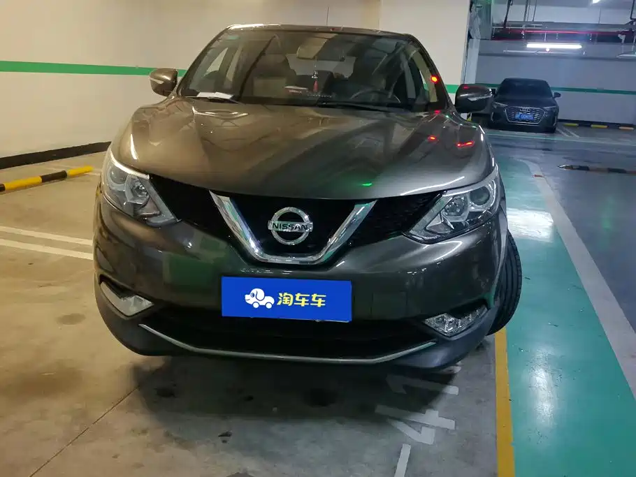 Фото 2 - Nissan Qashqai