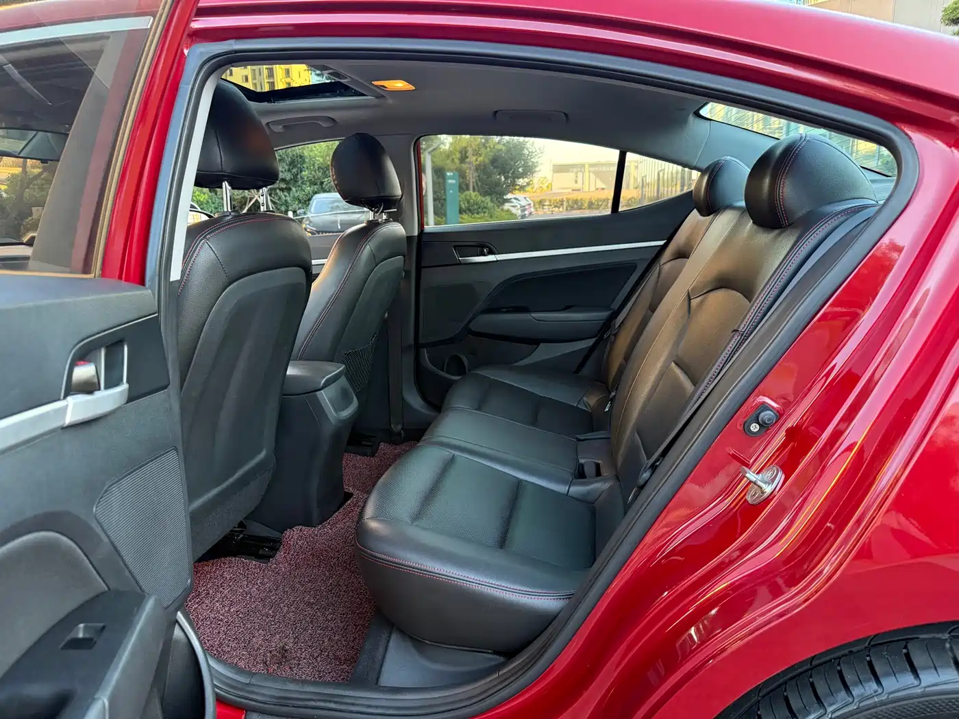 Hyundai Elantra 2016 Model 1.6L Automatic Smart Elite фото 8
