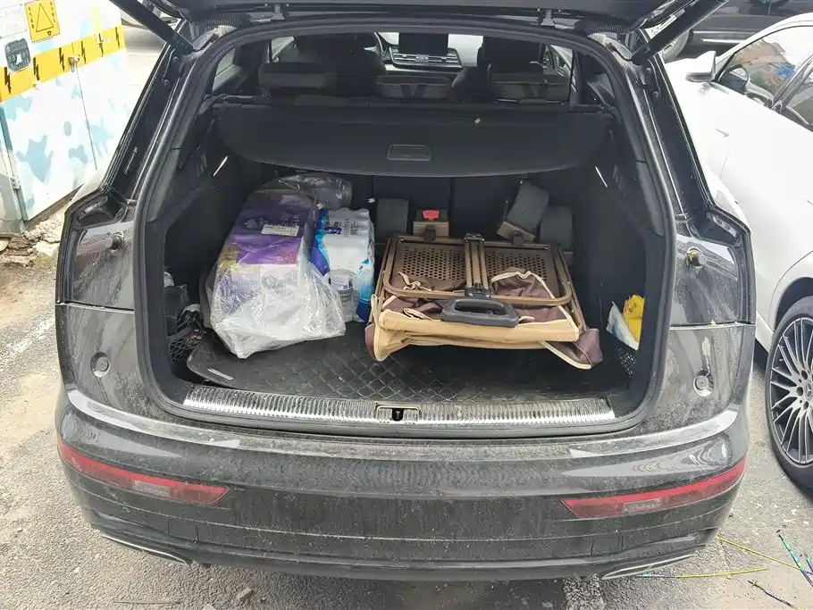 Audi Q5L 2023 40T Luxury Dynamic фото 4