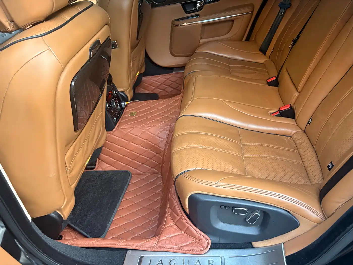 Jaguar XJ 2013 2013 XJL 3.0 SC Flagship Business Edition