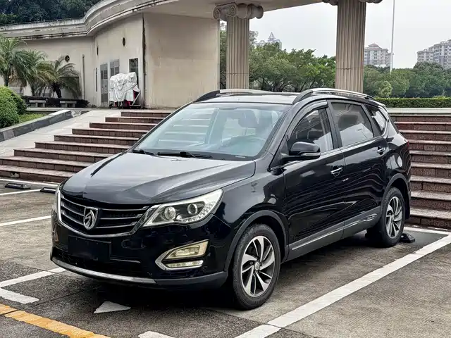 baojun 560