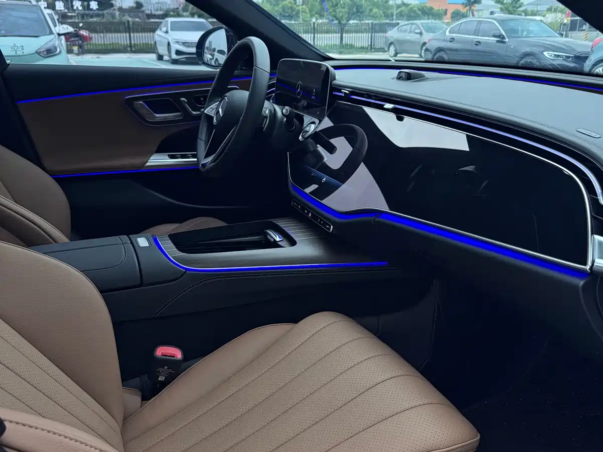 Mercedes-Benz E-Class 2025 Facelift E 300 L Luxury фото 12