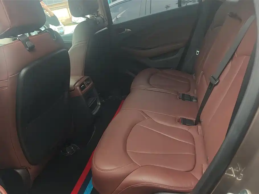Buick Envision Plus 2017 28T AWD Luxury фото 11