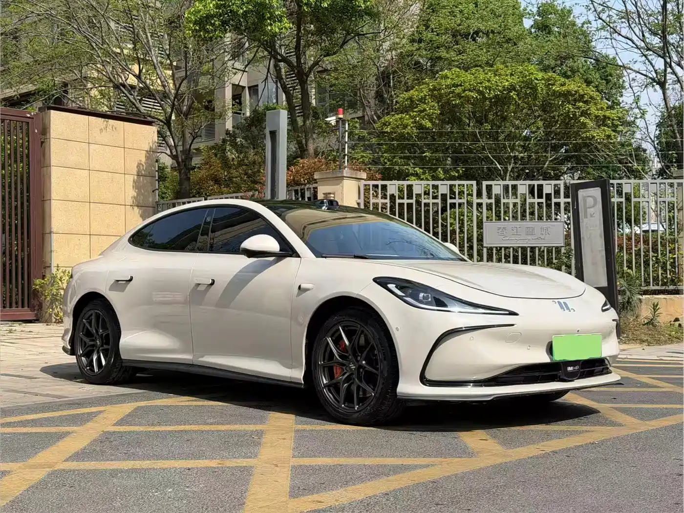 ZHIJI AUTOMOBILE ZHIJI L6