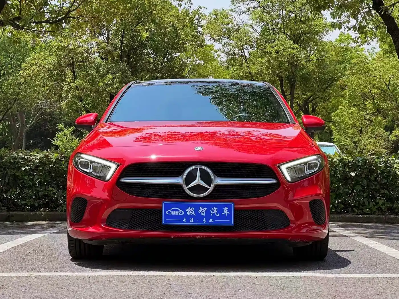 Mercedes-Benz A-Class (Import) 2019 A 200 Dynamic Version фото 2