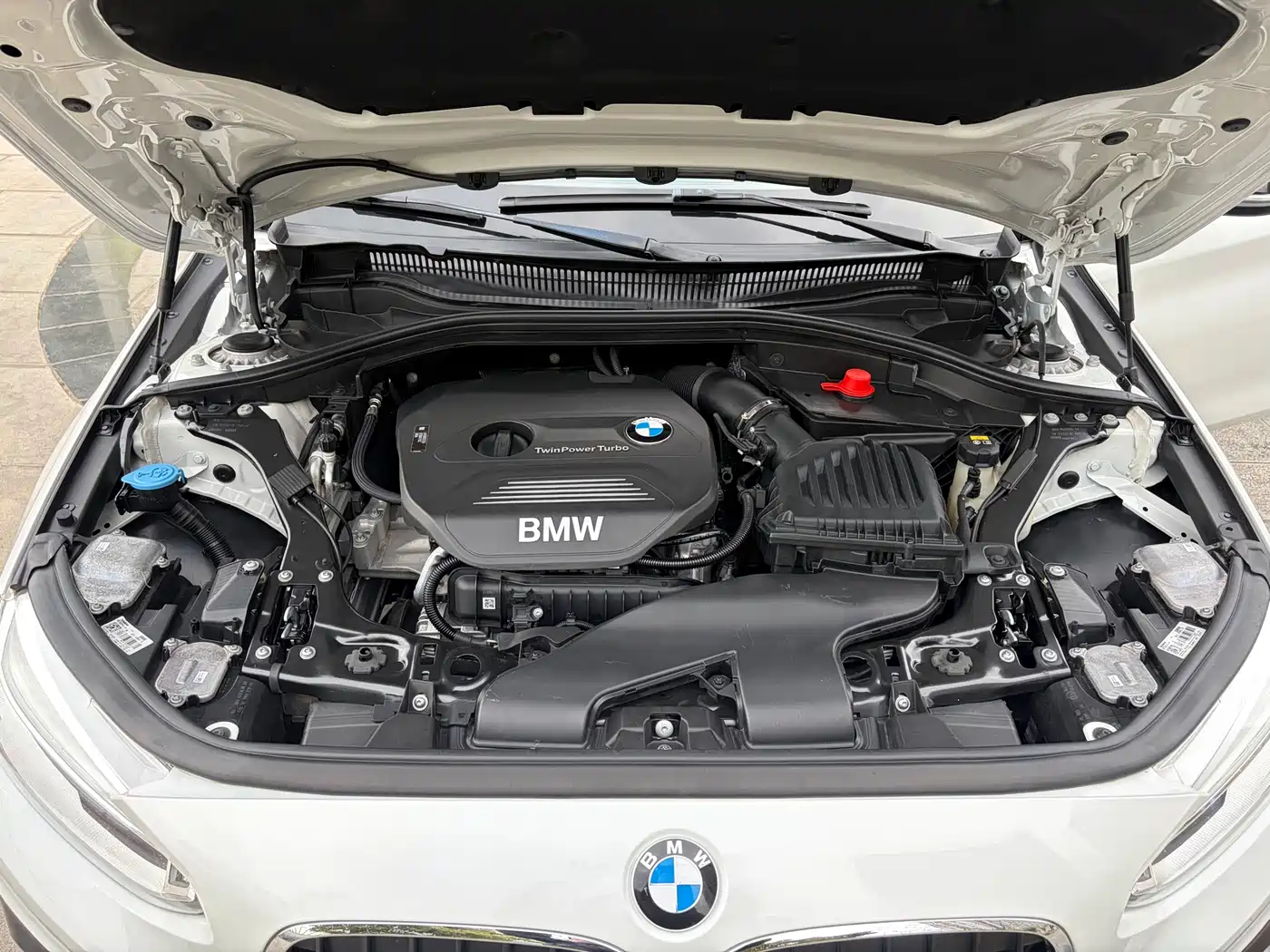 BMW 1 Series 2017 118i Sport фото 13