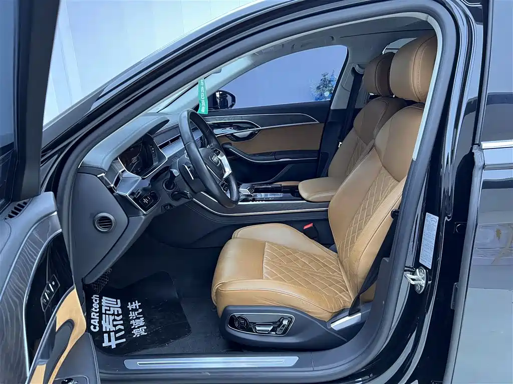 Audi A8 2024 Model A8L 50 TFSI quattro Premium Selection фото 18