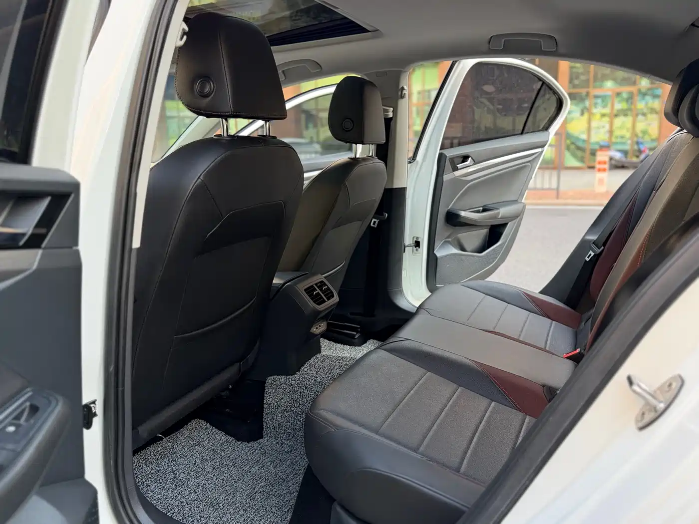 Volkswagen Bora 2020 1.5L Manual Comfort фото 6