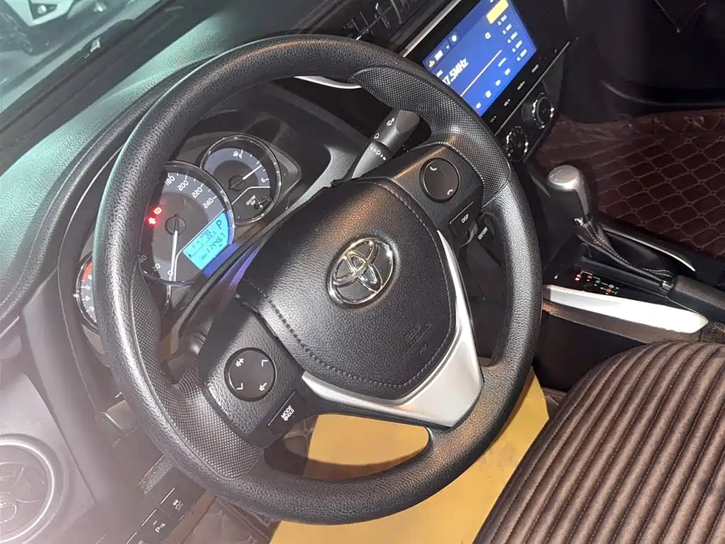 Toyota Levin 2018 185T CVT Luxury Edition фото 3