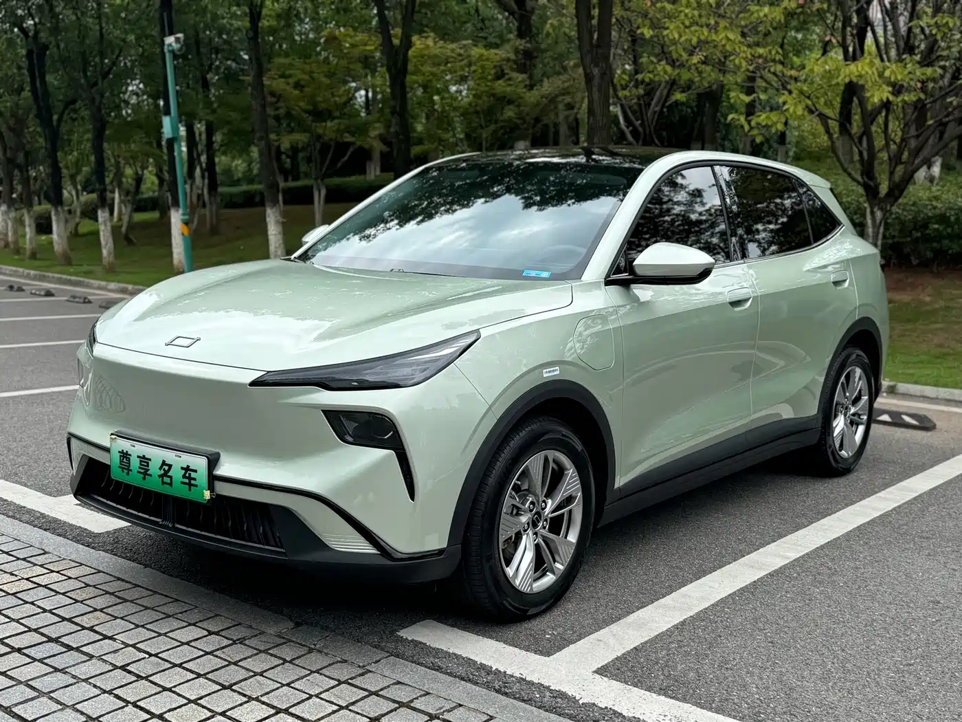 2025 Besturn Yueyi 03