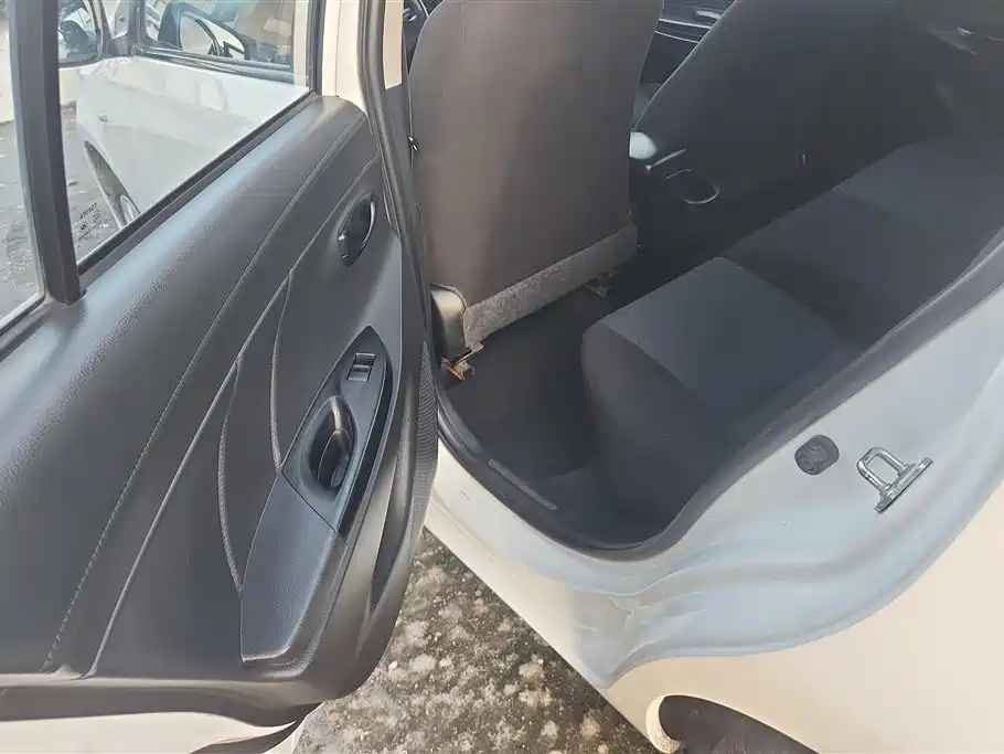 Toyota YARiS L Zhi Xiang 2021 1.5L CVT Leading Edition фото 11