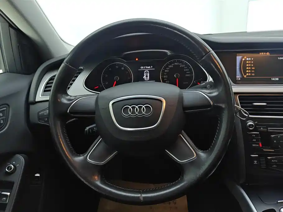 Audi A4L 2016 30 TFSI Collector's Edition Automatic Comfort фото 15