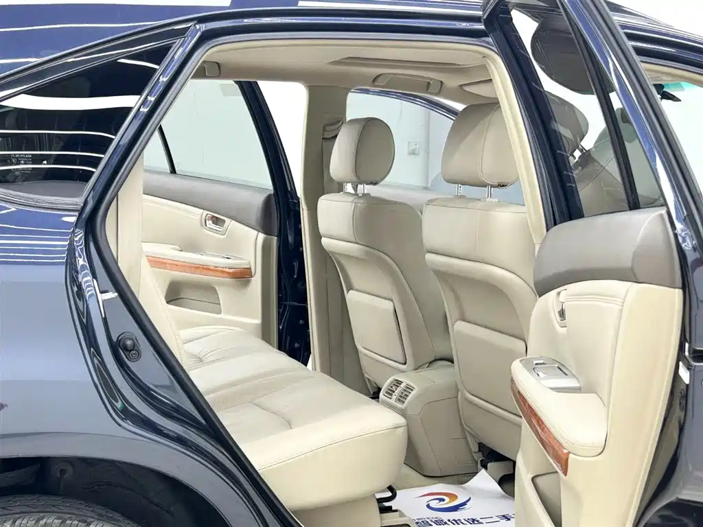 Lexus RX Classic 2006 350 фото 14