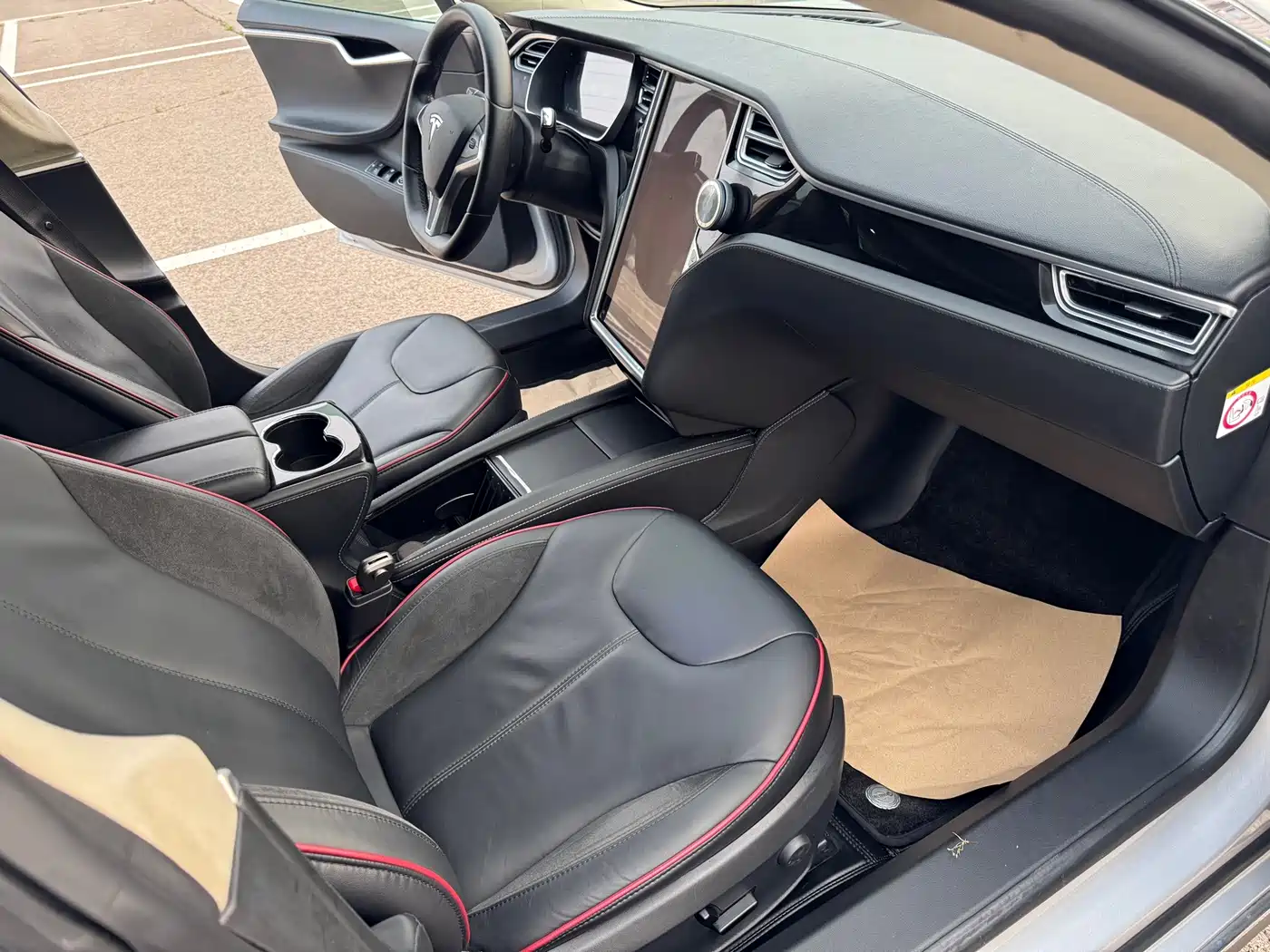 Tesla Model S 2015 2014 Model S P85