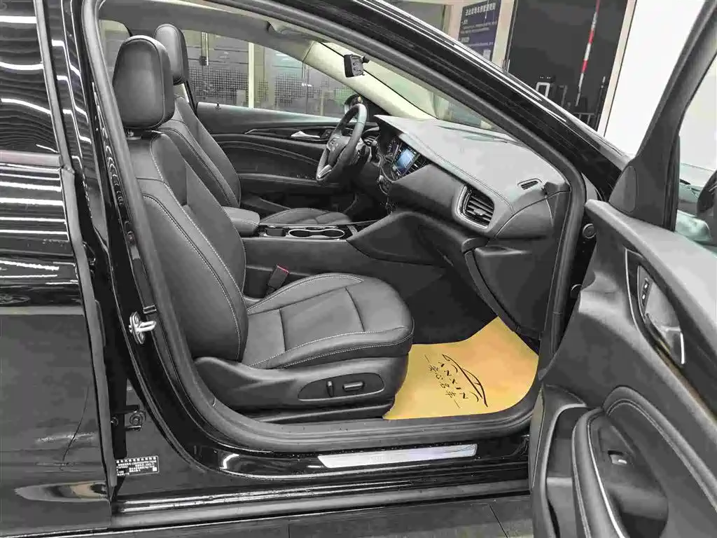 BUICK REGAL