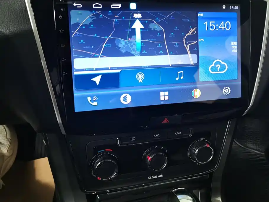 Volkswagen Passat 2015 1.8TSI DSG Honor Edition фото 13