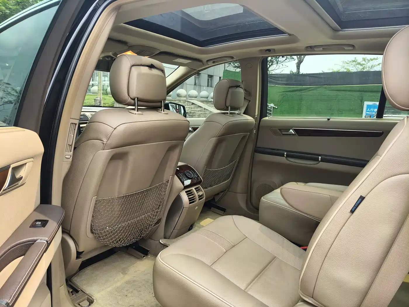 Mercedes-Benz R-Class 2011 R 350 L 4MATIC фото 11