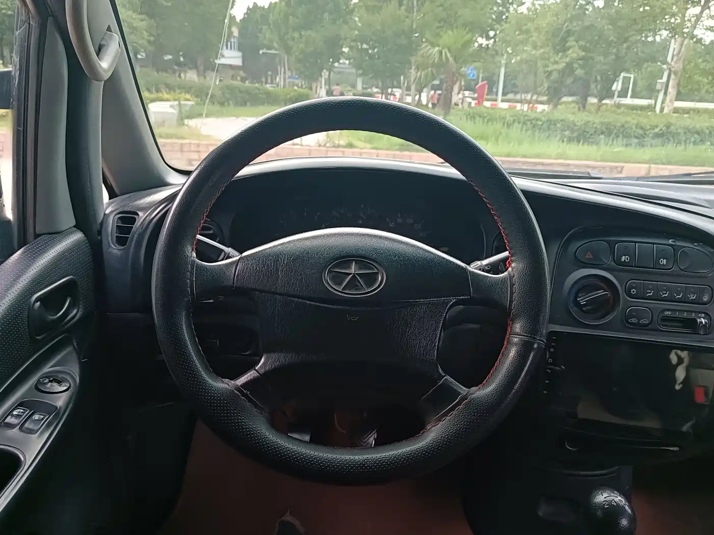 JAC Motors Refine 2014 2011 Model 2.0L Shuttle Gasoline Standard Edition HFC4GA3