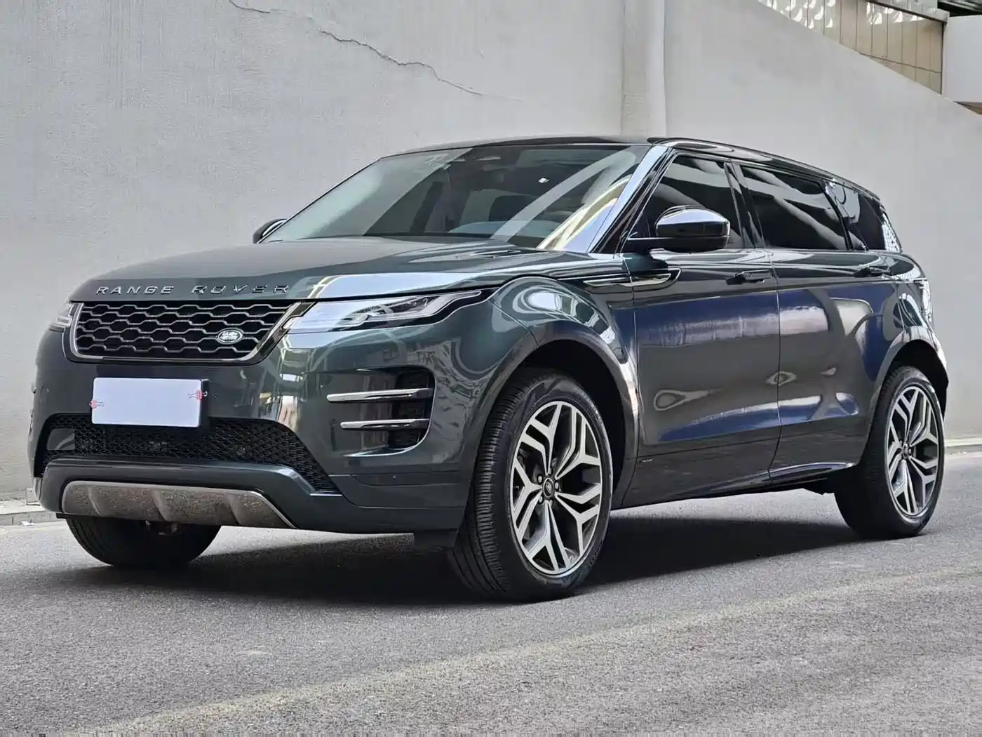Land Rover Range Rover Evoque 2022 Facelift Range Rover Evoque L 249PS R-Dynamic Luxury