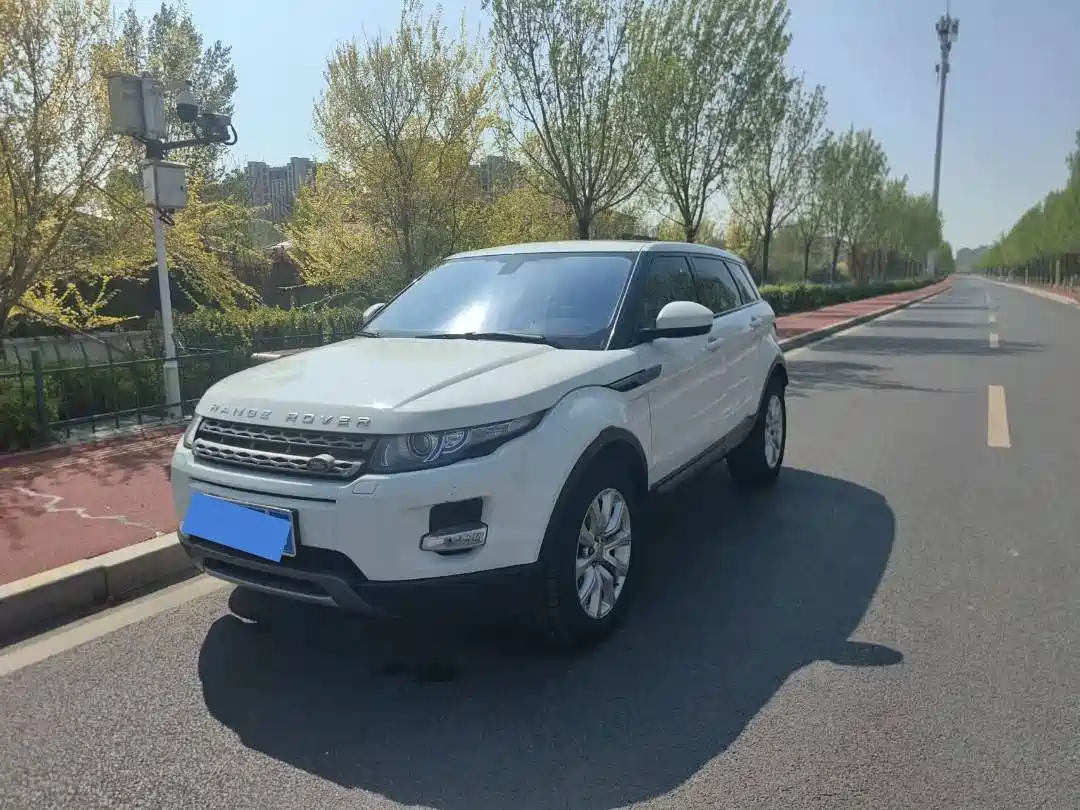 Land Rover Range Rover Evoque 2015 2.0T 5-Door Fashion Edition фото 5