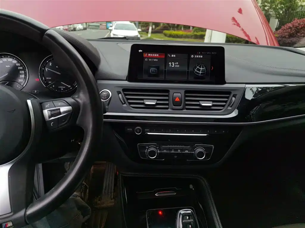 BMW 1 Series 2020 Model 120i M Sport Package фото 5