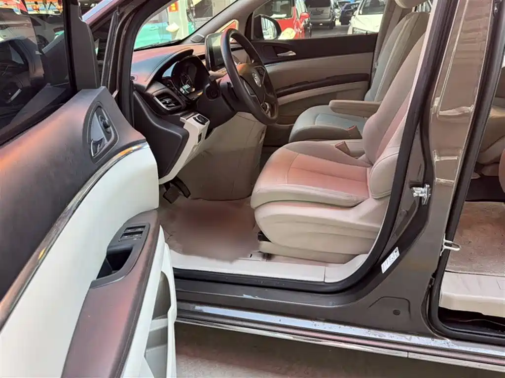 Buick GL8 2023 Model Land Business Class Comfort фото 18