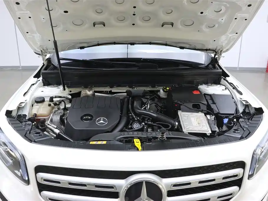 Mercedes-Benz GLB 2020 GLB 200 Dynamic фото 32