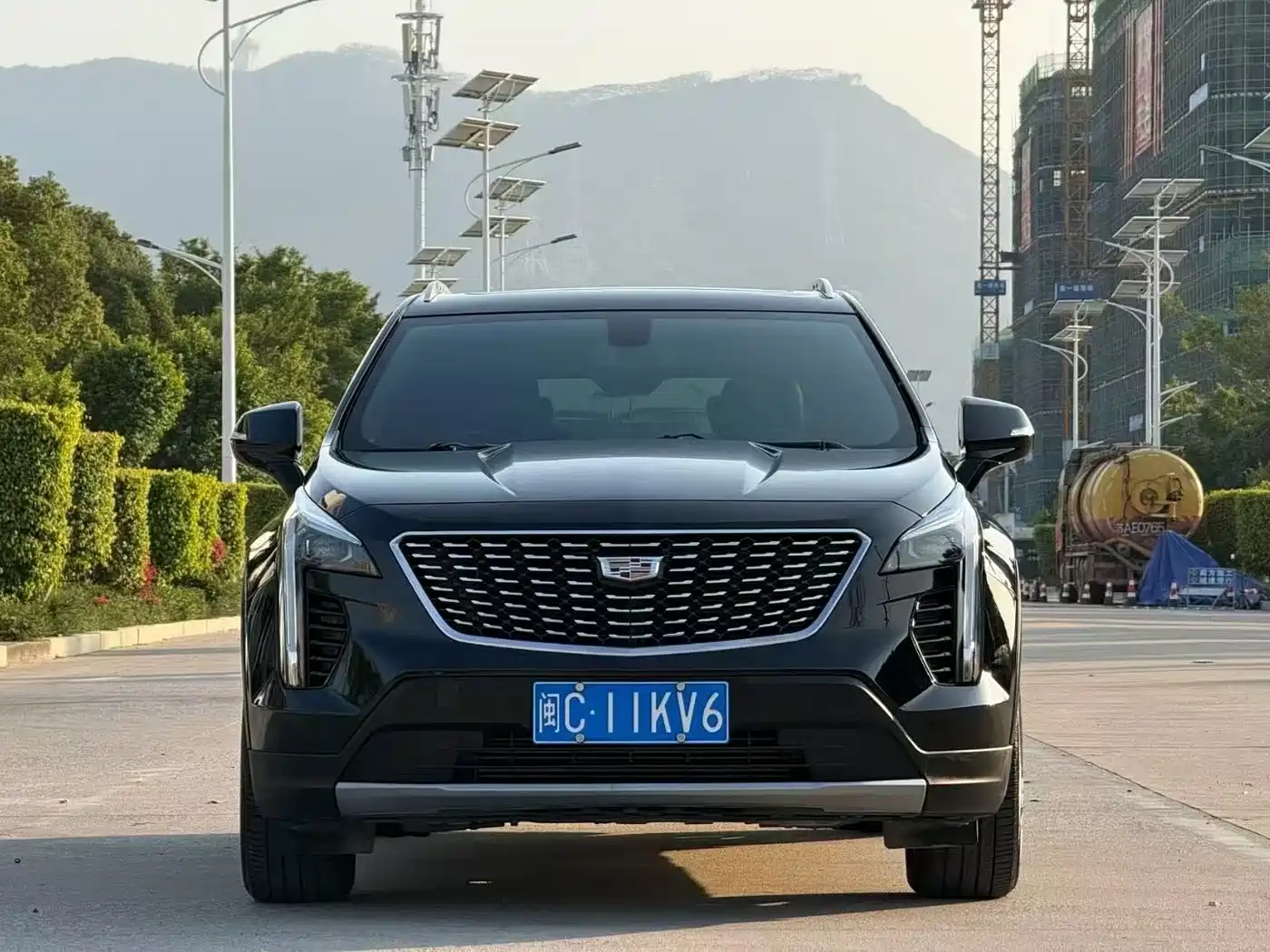 Cadillac XT4 2018 28T FWD Leading Edition