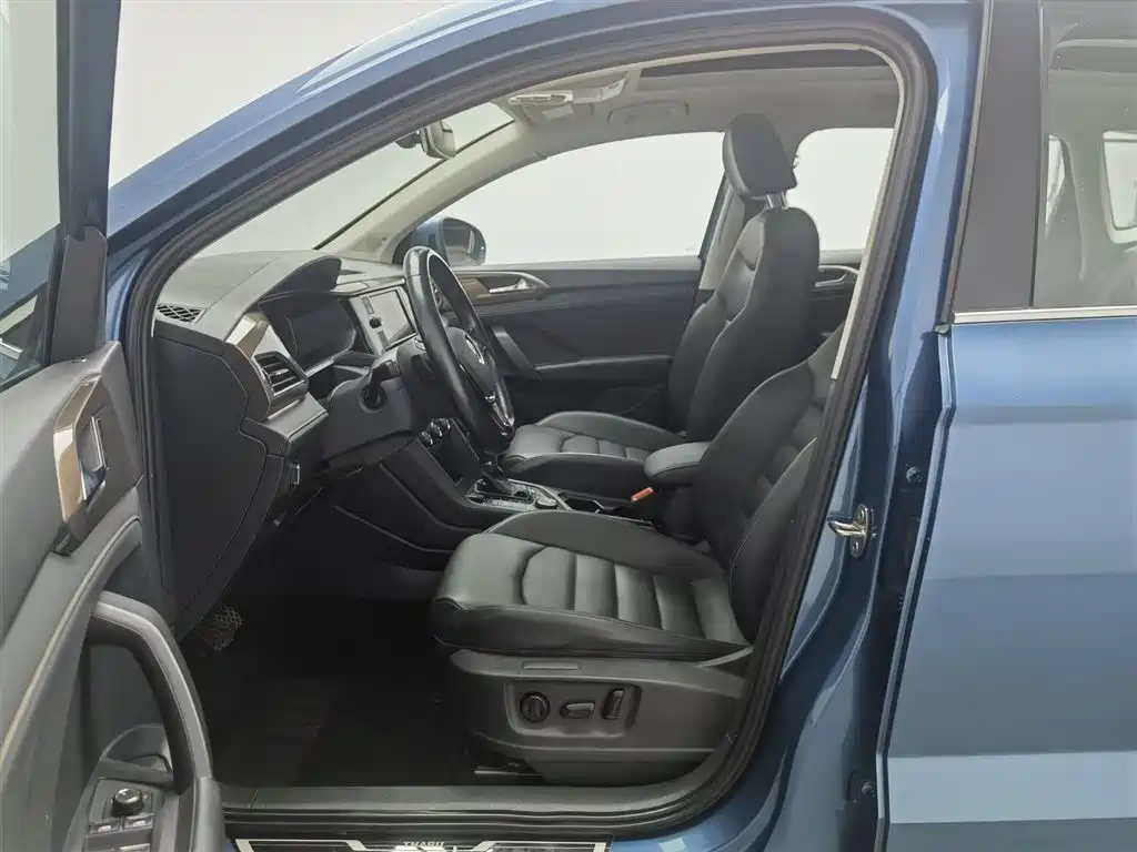 Volkswagen Tharu 2019 Model 330TSI 4WD Flagship Edition China VI фото 10