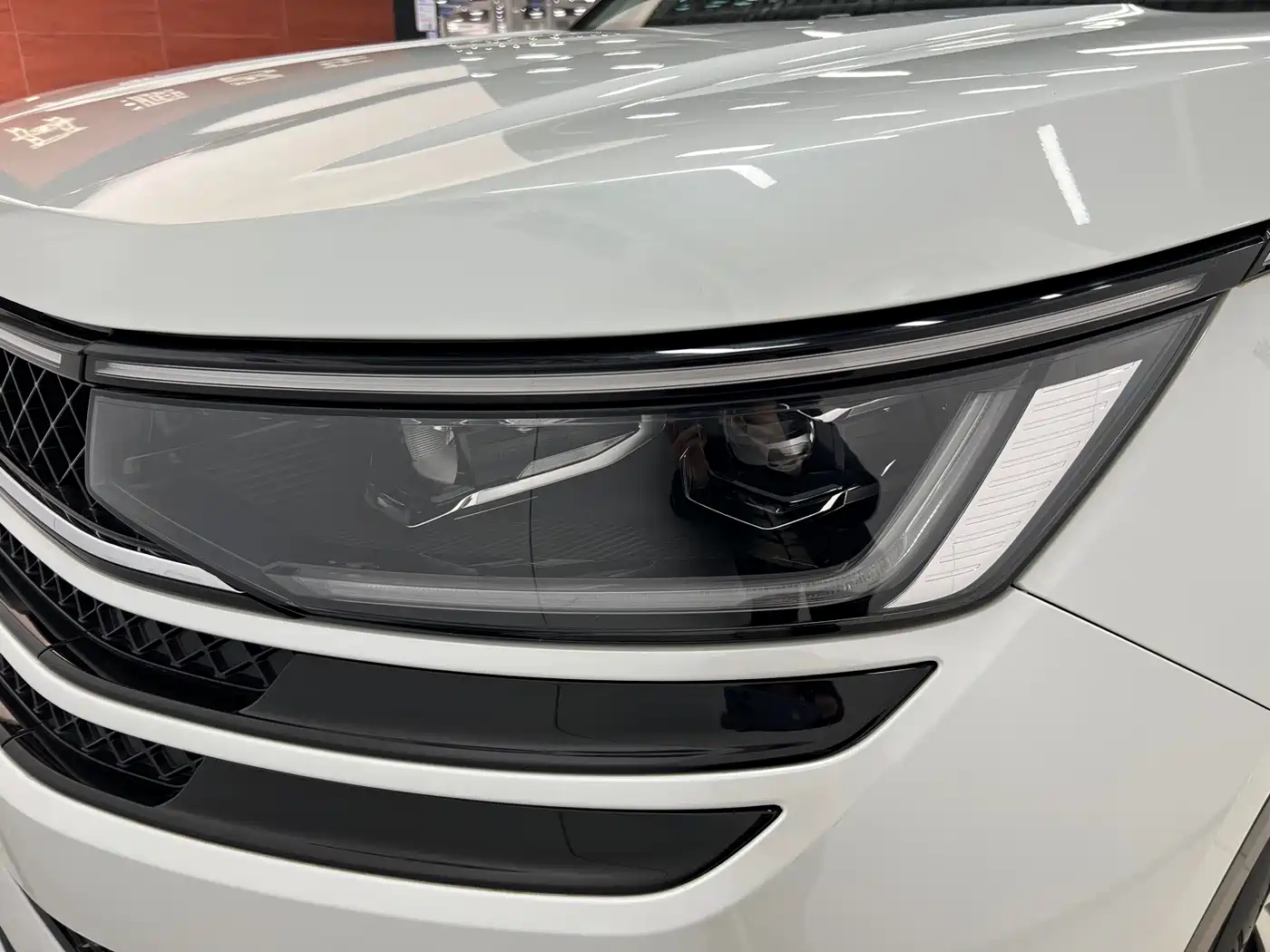 Volkswagen Talagon 2023 380TSI 4WD R-Line Touring Edition фото 12