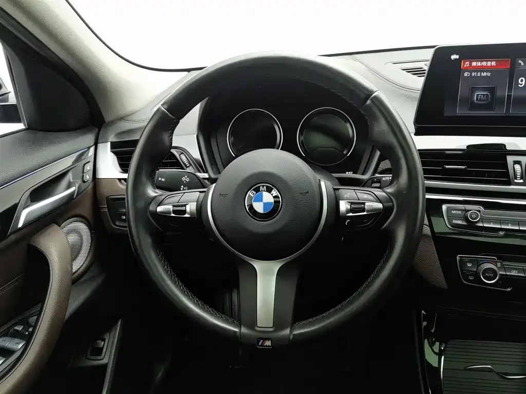 BMW X2 2021 Facelift sDrive25i M Sport Package фото 11