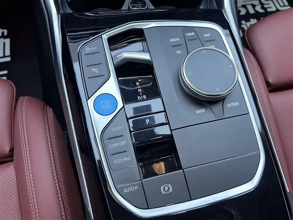 BMW i3 2024 eDrive 35 L фото 21