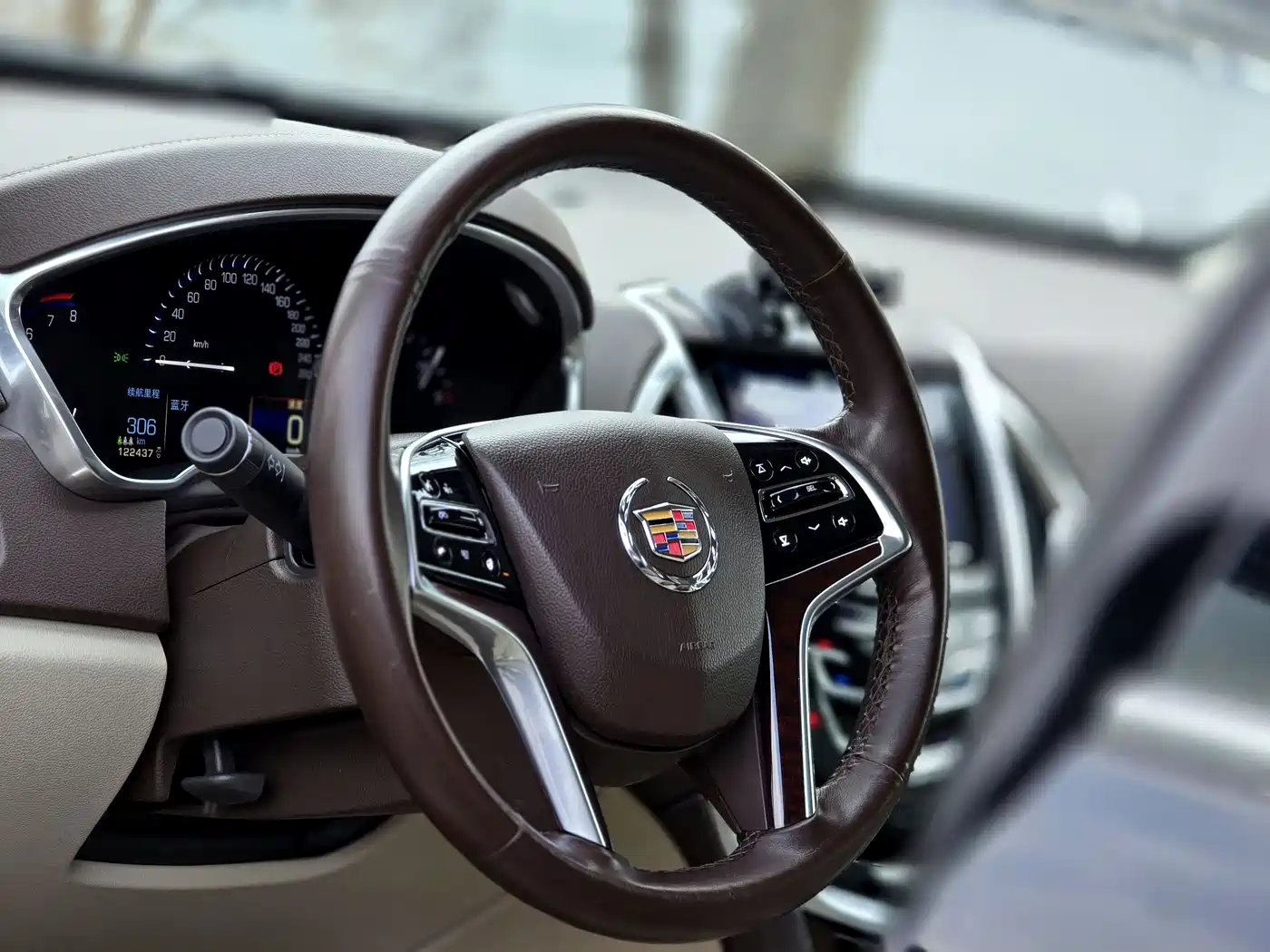 Cadillac SRX 2013 3.0L Elite фото 10
