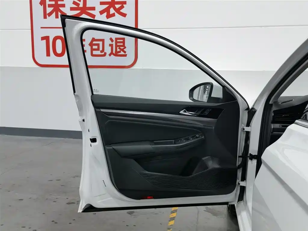 Volkswagen Bora 2021 1.5L Automatic Comfort Smart Edition фото 8