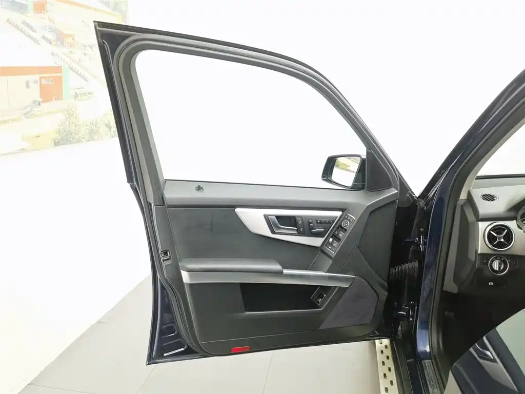 Mercedes-Benz GLK-Class 2013 GLK 300 4MATIC Dynamic Sunroof фото 8