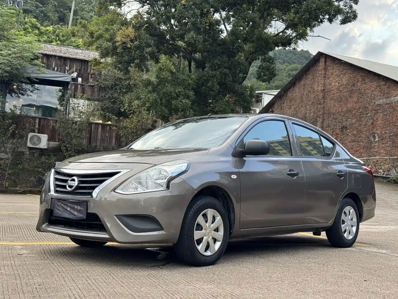 2019 Nissan Sunny