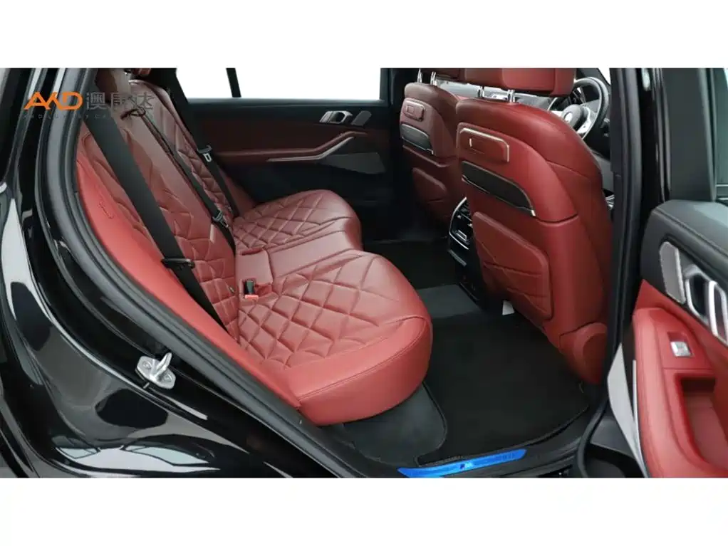 BMW X5 2023 xDrive 40Li M Sport Black Night Package фото 8