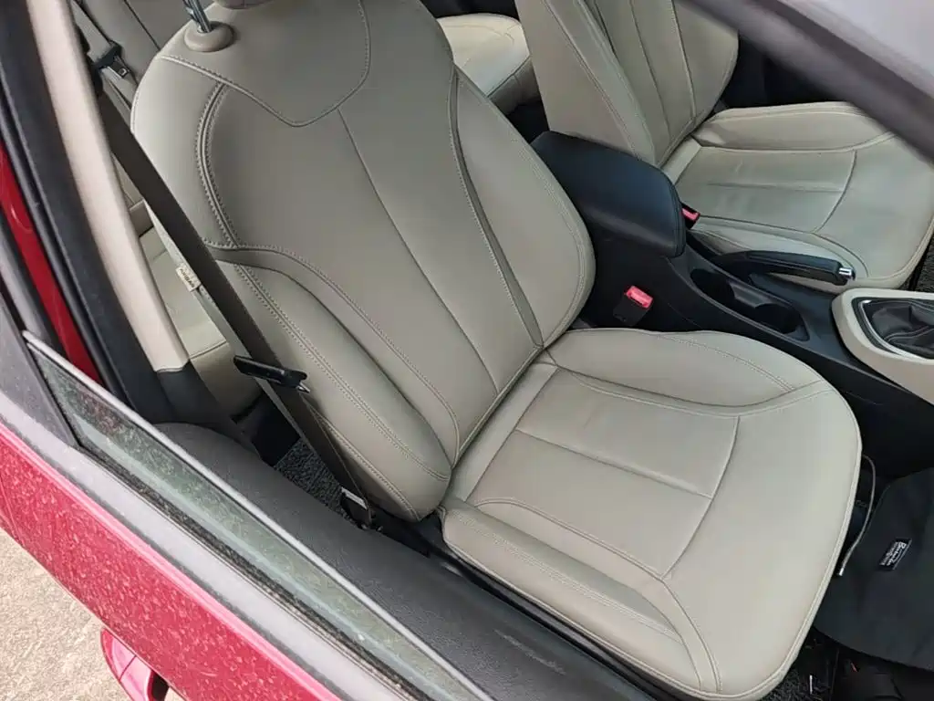 Фото 25 - Buick Excelle