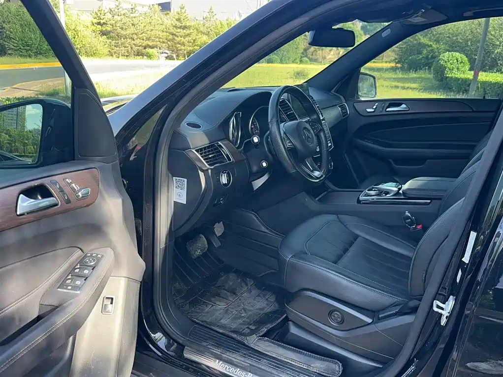 Mercedes-Benz GLE 2017 GLE 400 4MATIC фото 10