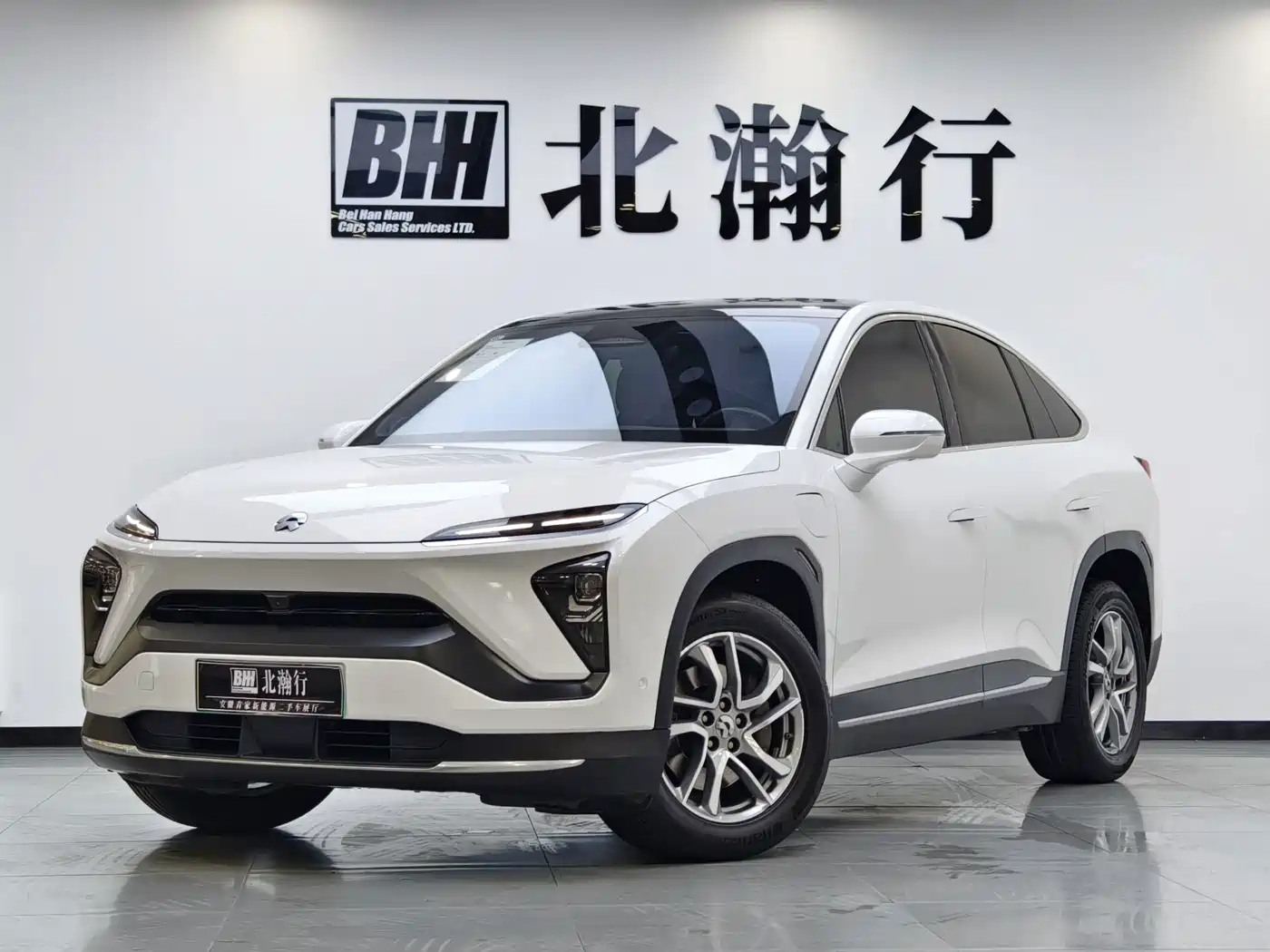 Фото 1 - NIO EC6