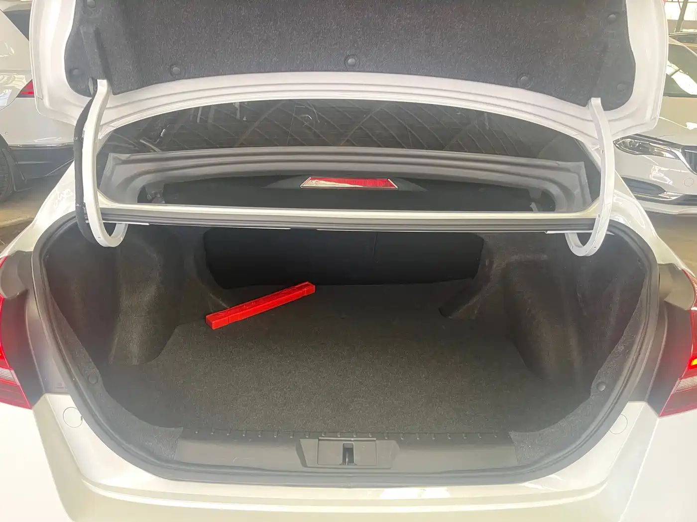 GEELY AUTOMOBILE EMGRAND