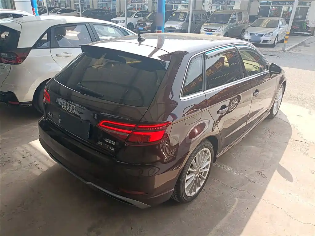 Audi A3 2018 30th Anniversary Sportback 35 TFSI Fashion фото 7