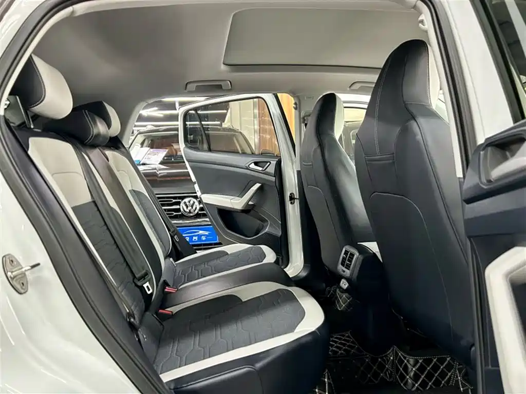 Volkswagen Tharu 2025 New Edge 1.5L Aspiration Edition фото 21