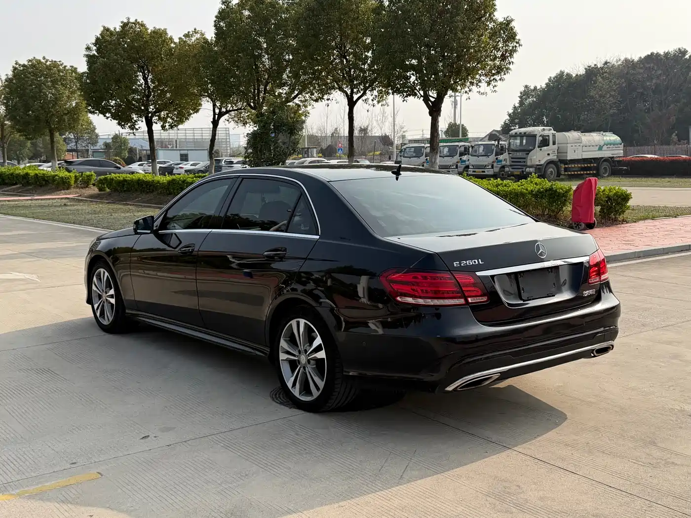Mercedes-Benz E-Class 2015 E 260 L Sport фото 5