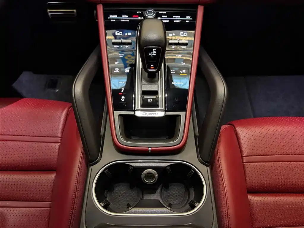 Porsche Cayenne 2020 Cayenne S 2.9T фото 14