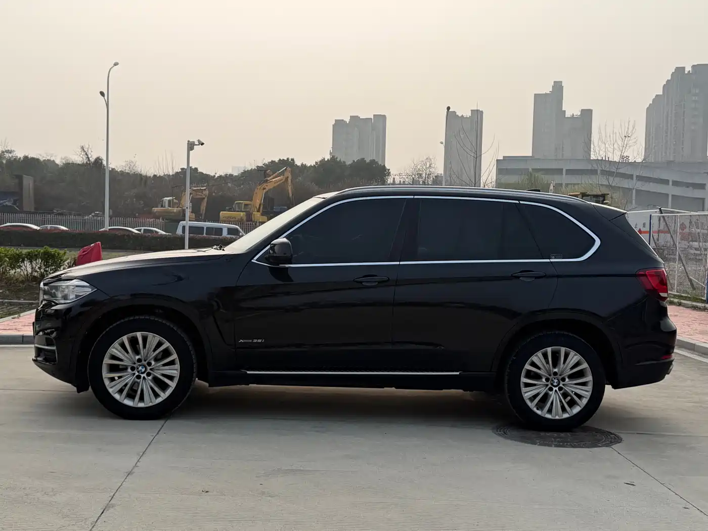 BMW X5 (Import) 2014 xDrive35i Leading фото 4