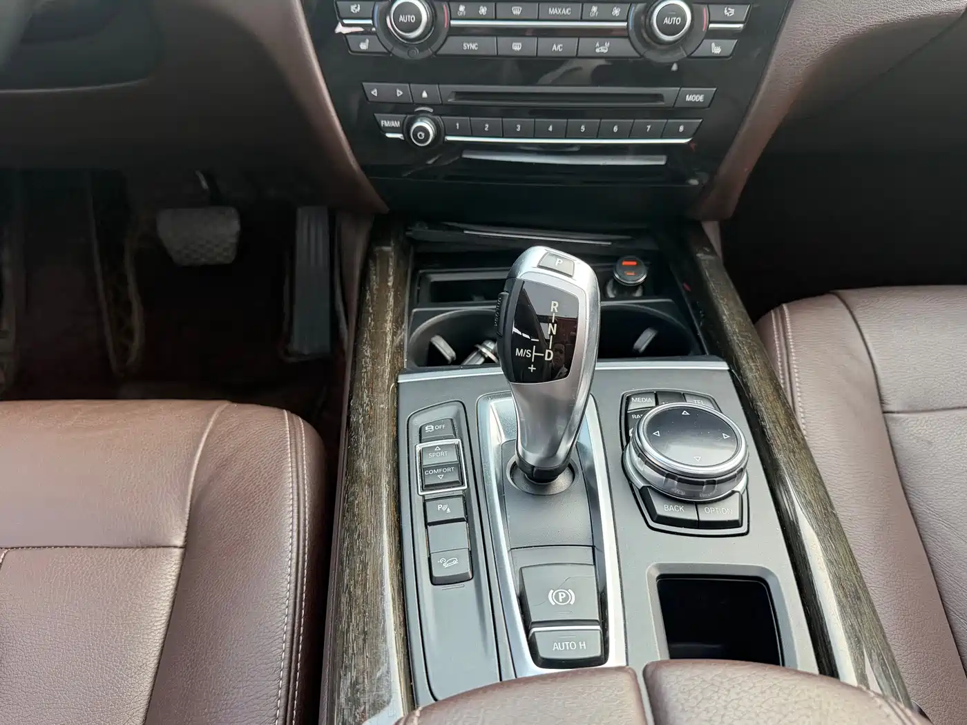 BMW X5 (Import) 2014 xDrive35i Leading фото 15