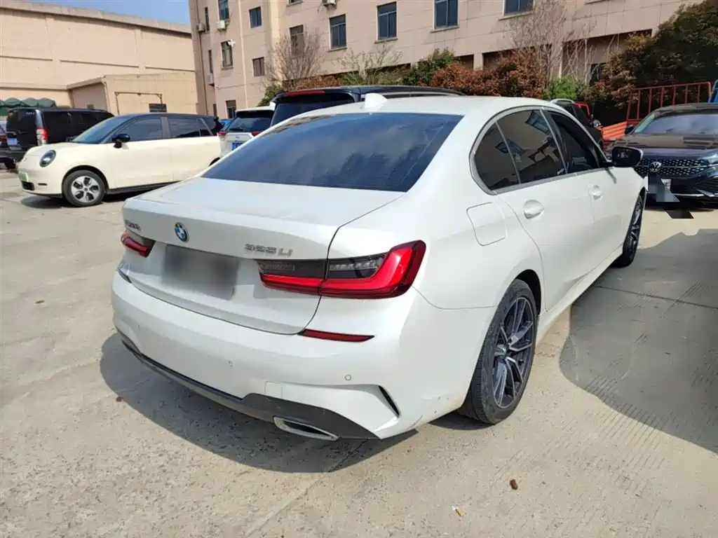 BMW 3 Series 2022 325Li M Sport Package фото 7