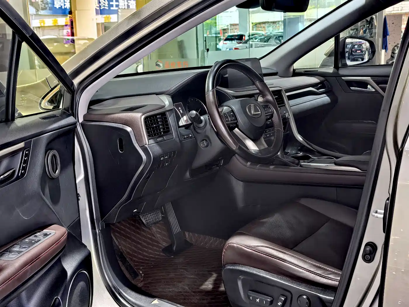 LEXUS RX