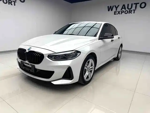 BMW 1 120i, M Спорт, чёрный пакет